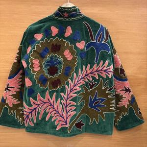 Chaqueta Corta Tradicional Boho Floral Colorida para Mujer, Hecha a Mano, Étnica, de Lujo, Bordada con Diseño Suzani, Tejida, 100% Algodón, Ecológica - Product Image 6