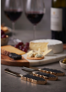 Ensemble de couverts modernes en laiton avec manches en résine noire, finition mate, résistant à la rouille, parfait pour les fêtes - Product Image 5