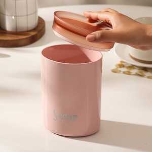 Récipient à sucre rond en plastique rose, design hermétique, style minimaliste, capacité de 6 à 10 L pour le rangement en cuisine - Product Image 3
