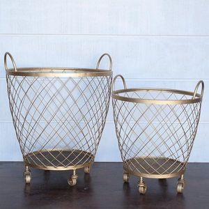Cesta de Almacenamiento de Alambre Metálico en Forma de Cuenco con Asas, Diseño Elegante para Decoración del Hogar - Product Image 1
