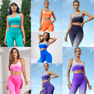 Conjunto de Yoga de Color Contrastante, Leggings de Cintura Alta, Sujetador Deportivo con Escote Redondo, 2 Piezas, Ropa Deportiva sin Costuras de Longitud Completa, Conjuntos para Gimnasio - Product Image 6