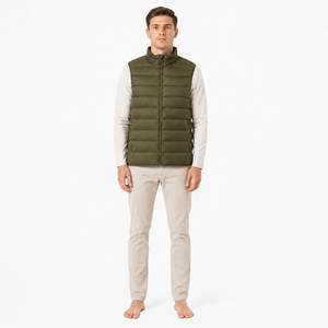 เลือกแฟชั่นที่ใช้งานได้จริงด้วยเสื้อแจ็คเก็ต Man Puffer Vest ที่มีพื้นผิวแบบควิลท์และดีไซน์ทันสมัยสำหรับการใช้งานในชีวิตประจำวัน - Product Image 1