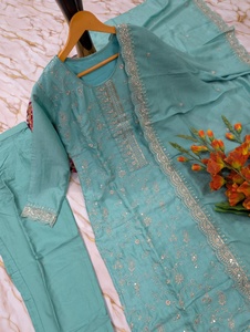 Ensemble prêt-à-porter entièrement cousu en soie Vichitra avec broderie à motifs de designer, comprenant un haut, un bas et un dupatta. - Product Image 6