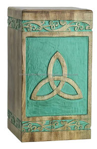 Urnes en bois professionnelles adultes de cendres humaines soutenant des urnes en bois personnalisées - Product Image 2