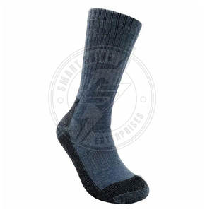 Nouveauté - Prix de gros - Chaussettes de sport - Couleur personnalisée - Chaussettes de compression de haute qualité pour adultes - Product Image 5