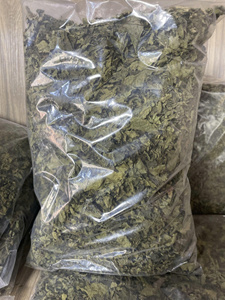 Hojas de calabaza deshidratadas naturales al por mayor, hojas de calabaza Ugu secas de 2 oz, hojas de calabaza secas para cocinar ANGLE - Product Image 5