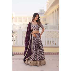 Ropa DE BODA elegante Lehenga Choli con Dupatta para damas de honor e invitados - Product Image 3