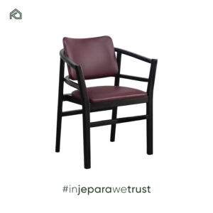 เก้าอี้ทานอาหารหนังแท้ทรงโมเดิร์น โครงไม้เนื้อแข็ง สไตล์อิตาเลียนหรูหราเบาๆ พร้อมที่วางแขน เก้าอี้ดีไซน์เนอร์สำหรับโรงแรมและสวน - รุ่น Disa - Product Image 1