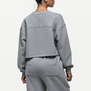 Sudadera Corta Oversize para Mujer, Cuello Redondo, Color Gris Sólido, Hombros Caídos, Felpa, Ropa Casual de Otoño - Product Image 4