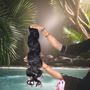 Extensiones de cabello virgen joven sin procesar Bodywave cabello indio largo Temple paquetes naturales cutícula alineada cabello humano - Product Image 1