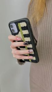 Funda de Teléfono Bordada con Cuentas de Vidrio Hechas a Mano, Tema de Ángel, Patrón Abstracto Colorido, Rectangular, de Tela - Product Image 6