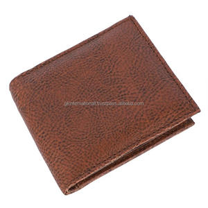 Portefeuille tendance personnalisé en cuir marron Portefeuille minimaliste à deux volets rétro en cuir pour hommes et accessoires - Product Image 4