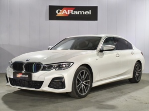 <span class=keywords><strong>BMW</strong></span> <span class=keywords><strong>Serie</strong></span> <span class=keywords><strong>3</strong></span> <span class=keywords><strong>2022</strong></span> Facelift 320Li Pacchetto M Sport Bianco Esterno Auto Usata con Emissioni Euro VI 150-200 CV - Product Image 1