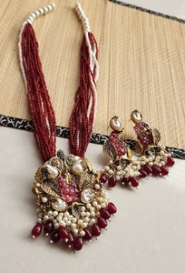Juego de Joyería Nupcial de Perlas, Collar y Aretes con Cristales y Pedrería Chapados en Oro para Bodas y Fiestas - Product Image 4