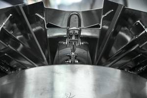 Kenwei 10 Kop <span class=keywords><strong>Multihead</strong></span> Weger <span class=keywords><strong>14</strong></span> Kop Combinatie Weger Machine Koffiebonen Korrels Verpakkingsmachine - Product Image 2