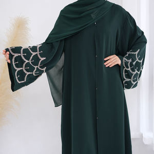 Abaya vert foncé perlée à manches longues, maxi kaftan boutonné devant, coupe ample, robe musulmane pour femme, Aïd Ramadan - Product Image 2
