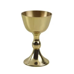 Cáliz Decorativo de Latón para Comunión, para Adoración en el Altar y Suministros Eclesiásticos - Product Image 2