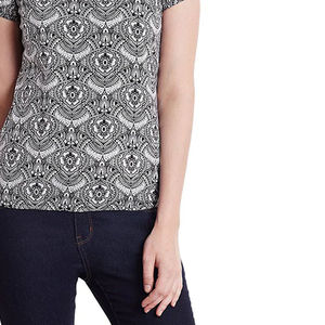 Camiseta de Lona Sublimada con Logotipo Personalizado de Alta Calidad, Transpirable, de Secado Rápido, Estilo Casual, Diseño de Cuello para Mujer, Invierno - Product Image 3