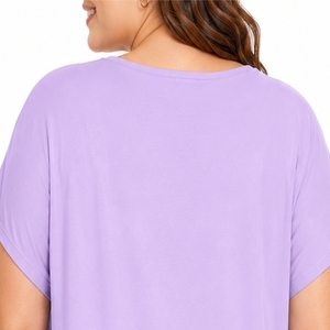 Camiseta personalizada de cuello en V para mujer, talla grande, algodón suave, ajuste cómodo, hecha a medida, informal, ropa personalizada, ajuste relajado para mujer - Product Image 4