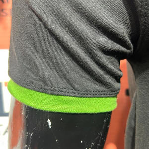 Camiseta Clásica Verde con Cuello Redondo y Estampado DTG, 100% Algodón, Manga Corta, Estilo Casual Urbano - Product Image 3