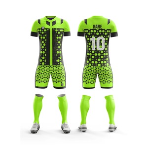 Uniformes de Fútbol de Alta Calidad para Entrenamiento Juvenil, Jersey de Fútbol Verde y Blanco con Diseño de Cuello Redondo, Conjuntos de Uniformes de Fútbol - Product Image 1