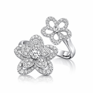 Anillo de Plata 925 con Baño de Rodio, Diseño de Lujo Atractivo, Clásico con Racimo de Flores y Diamantes Moissanite, para Aniversario - Product Image 1