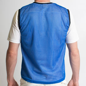 Chalecos Deportivos de Malla para Entrenamiento de Fútbol con Logotipo Personalizado de Alta Calidad, Reversibles de Doble Cara y Transpirables - Product Image 2