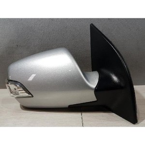 กระจกมองข้างคาร์นิวัล รุ่น 876204D9716C - Product Image 1