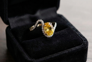 แหวนทองคำ 14KT ดีไซน์เกลียว–มรกตธรรมชาติและเพชรธรรมชาติทรงกลมแบบไมโคร-พรอง สำหรับงานแต่งงานและงานปาร์ตี้ - Product Image 4