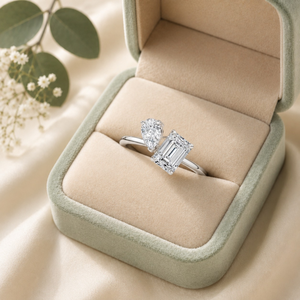 Exquisite Curved Toi Et Moi <b>Ring</b> with <b>Emerald</b> & Pear Cut Lab Grown Diamonds | IGI Certified 925 Sterling <b>Silver</b> Luxury Modern - Product Image 4