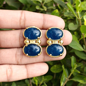 Boucles d'oreilles à double pierre en apatite et jade, fabriquées à la main, plaquées or, en laiton massif, avec fermoir à barre, bijoux modernes et tendance - Product Image 3