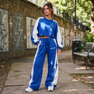 Conjunto Deportivo Azul Rey para Mujer, Sudadera Corta, Pantalones Anchos, Diseño Gráfico de Rayos, Ropa Casual Urbana, Conjunto a Juego - Product Image 5