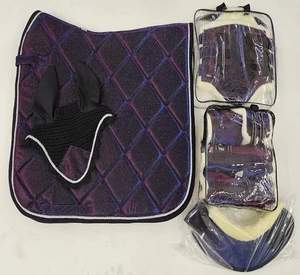 Ensemble de tapis de selle équestre vert menthe matelassé avec bandages assortis et sac de transport - Product Image 5