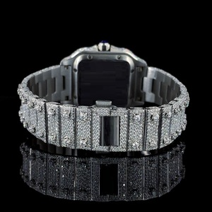 Reloj de Lujo Plateado con Incrustaciones de Diamantes VVS Moissanite, Números Romanos Rosados, Caja Cuadrada, Correa de Acero, Reloj Personalizado para Hombre - Product Image 4