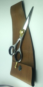 Vente flash - Ciseaux de coiffure professionnels en acier japonais personnalisés avec couleur et logo pour barbier - Product Image 2