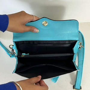 Bolso bandolera mini de cuero vacuno con diseño de corazón, turquesa occidental, hecho a mano, con correa de hombro ajustable, ¡muy vendido! - Product Image 6