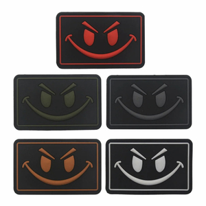 Sacs à vêtements en plastique et caoutchouc avec logo personnalisé, patchs en PVC souple avec logo personnalisé, patchs en PVC 3D sans minimum, patchs en caoutchouc PVC pour vêtements - Product Image 6