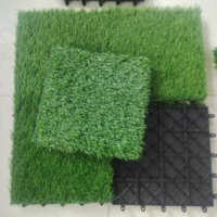 Dalles de terrasse en gazon écologiques modernes 300x300mm antidérapantes carrées en HDPE pour jardin extérieur, terrasse, décoration, emboîtables