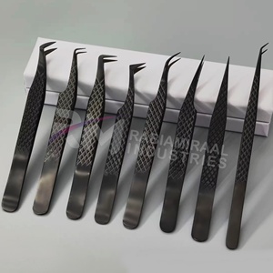 Ensemble de pinces à cils en acier inoxydable de qualité supérieure, toutes tailles, pinces professionnelles pour extensions de cils, pointe dentelée, prise en main parfaite - Product Image 6