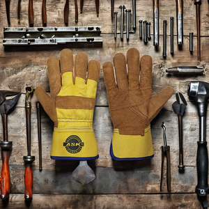 Gants de travail en cuir de vachette robustes Gants de sécurité pour la ferme de jardinage industriel avec protection doublée de coton - Product Image 2