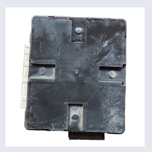 Piezas de automóvil usadas compatibles con el módulo Kia ETACS 95400-3E110 FM BL. Piezas de automóvil coreanas usadas. - Product Image 4