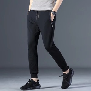 Pantalon de sport décontracté ajusté pour homme, léger en polyester, taille mi-haute, idéal pour la course et le jogging - Product Image 4