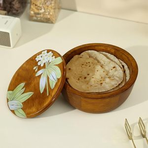 Caja de Madera Elegante de Primera Calidad y Hecha a Mano para Roti, con Tapa con Diseño Floral Tallado y Cucharas para Decoración de Cocina India - Precios al por Mayor - Product Image 5