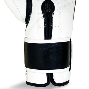 Gants de boxe professionnels en cuir pour hommes, femmes et enfants - Gants d'entraînement respirants pour MMA et kickboxing avec fermeture auto-agrippante, légers - Product Image 5
