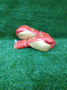ถุงมือชกมวยระดับพรีเมียม – อุปกรณ์สำหรับการฝึกซ้อมมืออาชีพ การฝึกซ้อมแบบสปาร์ริง และการแข่งขันมวย |   ขั้นต่ำในการสั่งซื้อ 1 ชิ้น - Product Image 3