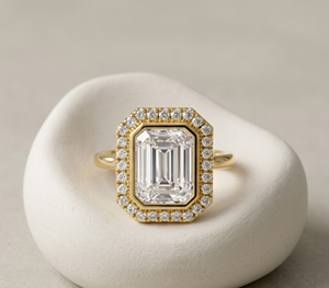 Bague de fiançailles de luxe en or plaqué 18K 14K avec diamant de laboratoire taille émeraude, sertie clos, double halo, pour femme, bijoux fins - Product Image 1