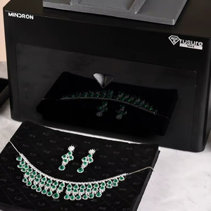 El Trusure MAX es una máquina de detección de diamantes cultivados en laboratorio de alto rendimiento, diseñada para una autenticación rápida de CVD y HPHT. - Product Image 1