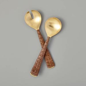 Ensemble de cuillères et fourchettes à salade au design vintage, en acier inoxydable et manche en laiton, pour la maison et les événements - Product Image 2