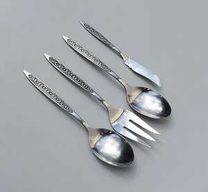 Cucharas, Tenedores y Cuchillos de Grado Alimenticio, Juego de Cubiertos de 4 Piezas, Suministros para Restaurantes, Juego de Cubiertos Reutilizables y Sostenibles, Acabado Brillante - Product Image 1