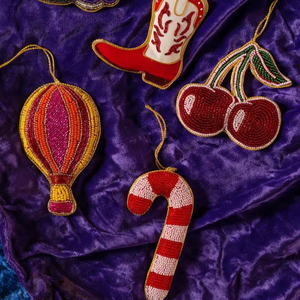 Juego de Adornos Colgantes con Cuentas Estilo Vaquera del Oeste - Product Image 1